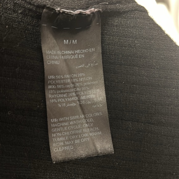 GUC WHBM Black Ribbed Knit Turtleneck Sweater w/Zippered Cuffs - SZ M - Picture 5 of 7